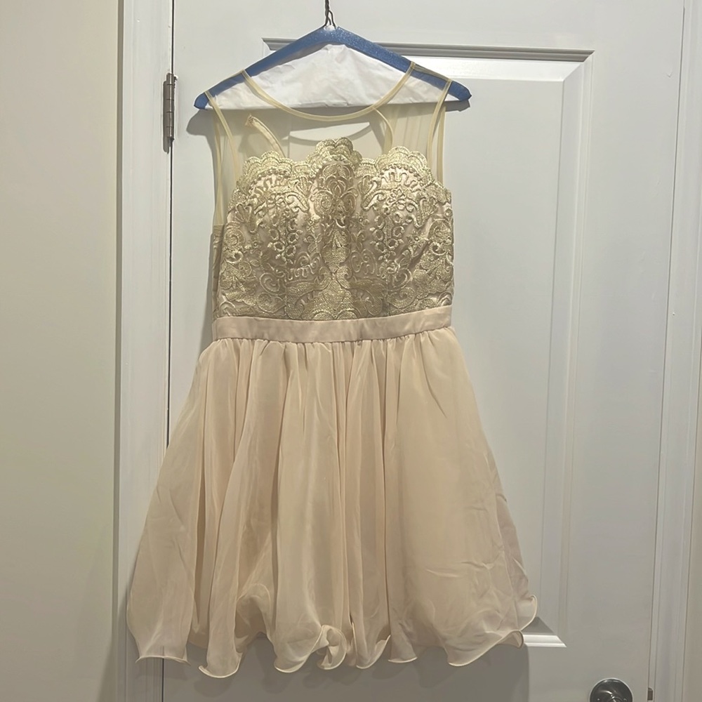 Crème fitted dress with sheer top Size 6